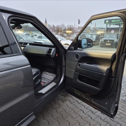 3,0 TDV6 AWD HSE 250PS S.KNIHA
