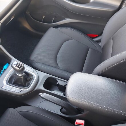 1,6 CRDI Style ČR 1.majitel S.KNIHA