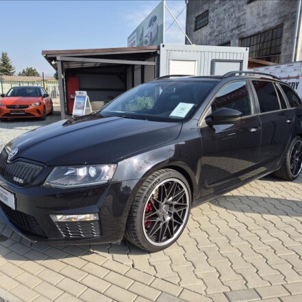 2,0 TSI III RS DSG 2.MAJITEL S.HISTOIRE