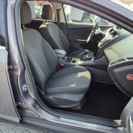 1,6 EcoBoost Titanium ČR 2.majitel