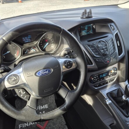 1,6 EcoBoost Titanium ČR 2.majitel
