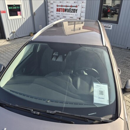 1,6 EcoBoost Titanium ČR 2.majitel