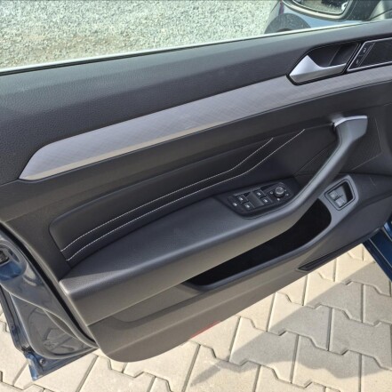 1,4 TSI PHEV GTE ČR 1.MAJITEL